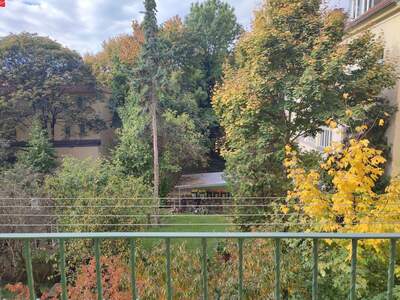 Altbauwohnung mit Balkon kaufen in 8010 Graz (Bild 4)