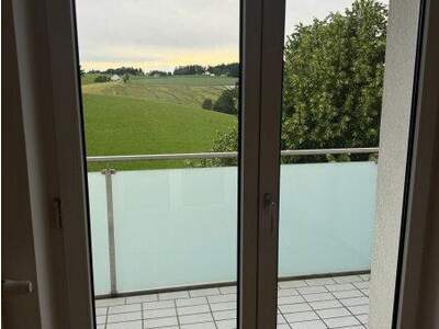 Terrassenwohnung mieten in 4784 Schardenberg (Bild 2)