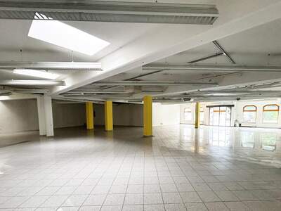 Verkaufsfläche in 5201 Seekirchen