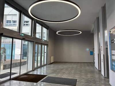 Gewerbeobjekt mieten in 2320 Schwechat