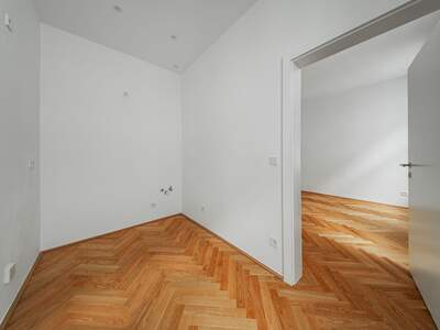 Altbauwohnung kaufen in 1160 Wien (Bild 5)