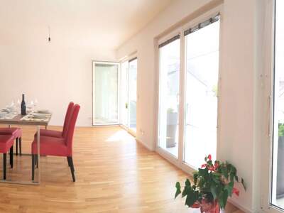 Wohnung mit Balkon mieten in 1080 Wien (Bild 1)