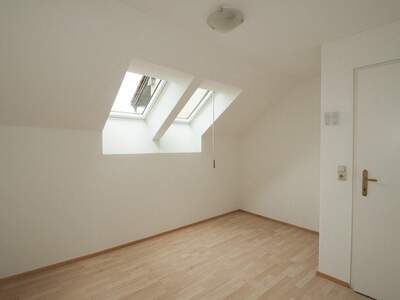 Wohnung mit Balkon mieten in 4910 Ried (Bild 4)