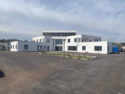 Gewerbeobjekt mieten in 4873 Frankenburg