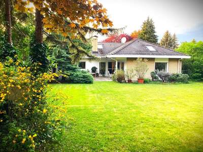 Einfamilienhaus kaufen in 2484 Weigelsdorf (Bild 1)