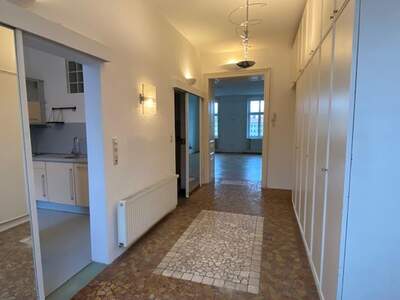 Altbauwohnung kaufen in 1090 Wien (Bild 4)