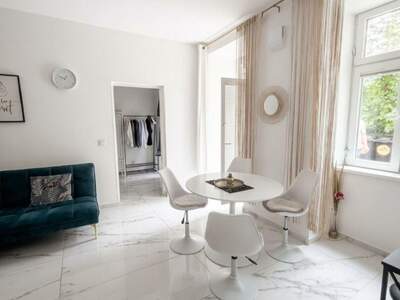 Wohnung kaufen in 1090 Wien (Bild 2)