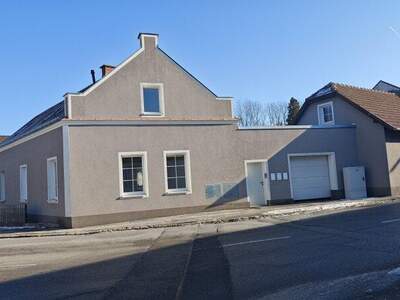 Mehrfamilienhaus kaufen in 2630 Ternitz (Bild 1)