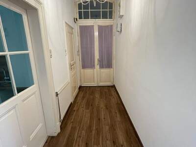 Altbauwohnung mit Balkon mieten in 8010 Graz (Bild 3)