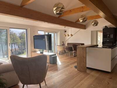 Wohnung mit Balkon kaufen in 9074 Keutschach (Bild 1)