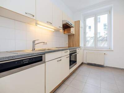 Altbauwohnung kaufen in 8020 Graz (Bild 3)