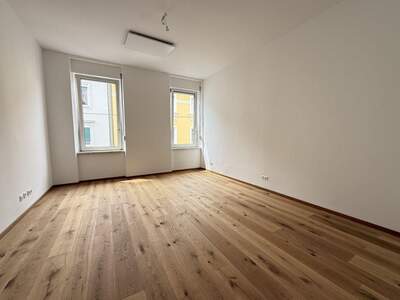 Altbauwohnung mit Balkon mieten in 8020 Graz (Bild 5)