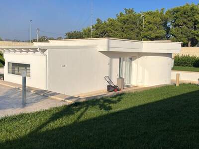 Haus mit Garten kaufen in 73010 San Donato di Lecce (Bild 1)