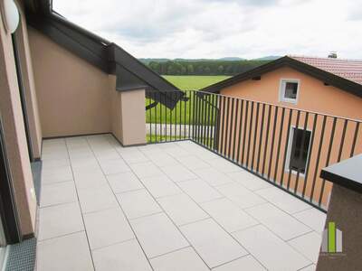 Terrassenwohnung mieten in 5165 Berndorf (Bild 2)
