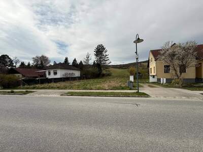 Grundstück provisionsfrei kaufen in 2123 Unterolberndorf