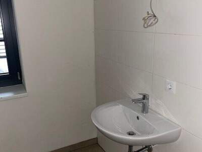 Altbauwohnung mit Balkon mieten in 8020 Graz (Bild 4)