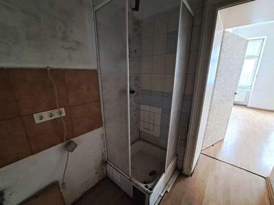Altbauwohnung kaufen in 1170 Wien (Bild 5)