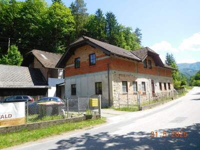 Mehrfamilienhaus provisionsfrei kaufen in 3161 St. Veit