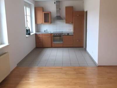 Altbauwohnung mieten in 8020 Graz (Bild 3)