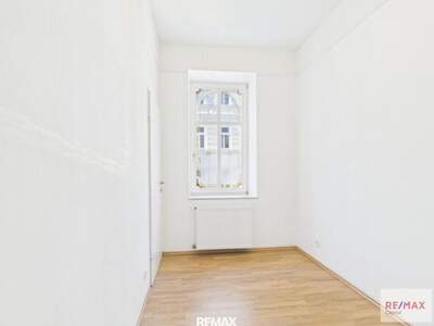 Altbauwohnung kaufen in 1120 Wien (Bild 2)