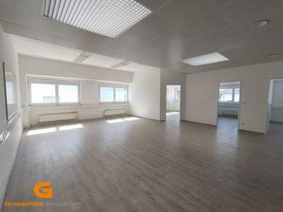 Gewerbeobjekt mieten in 5071 Wals