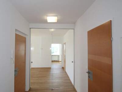 Altbauwohnung mit Balkon mieten in 4293 Gutau (Bild 3)