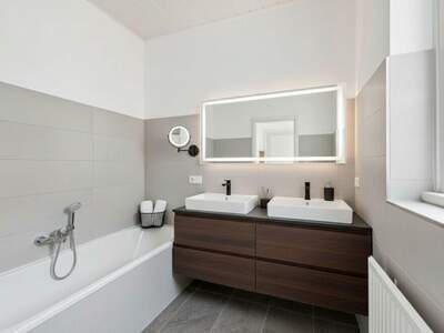 Altbauwohnung kaufen in 1130 Wien (Bild 5)