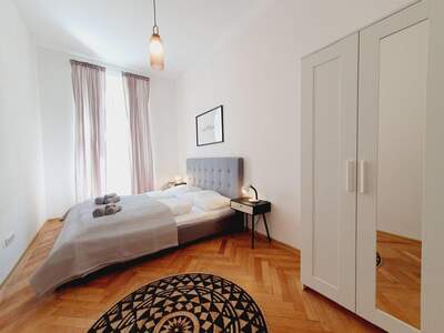 Altbauwohnung kaufen in 1150 Wien (Bild 3)