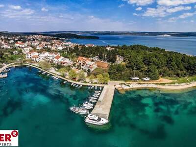 Grundstück kaufen in 1010 Raslina