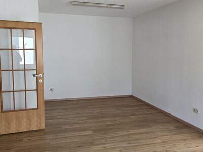 Wohnung mit Balkon mieten in 4600 Wels (Bild 4)