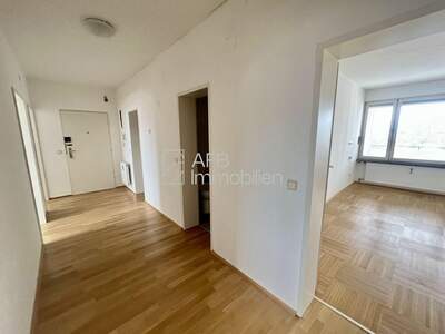 Wohnung mit Balkon mieten in 8010 Graz (Bild 2)