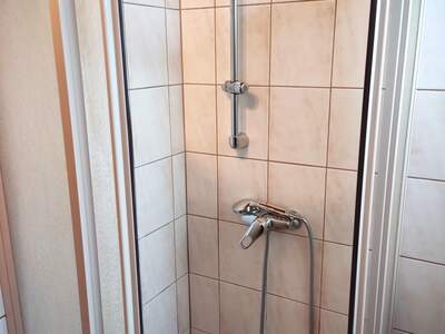Altbauwohnung mit Balkon mieten in 3400 Klosterneuburg (Bild 5)
