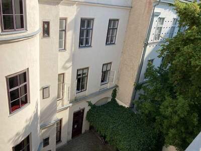 Altbauwohnung kaufen in 1090 Wien (Bild 5)