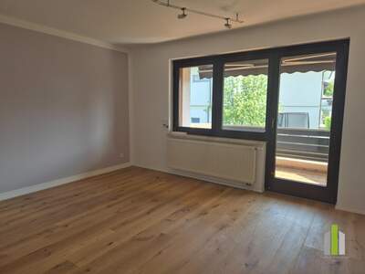 Etagenwohnung kaufen in 4661 Roitham