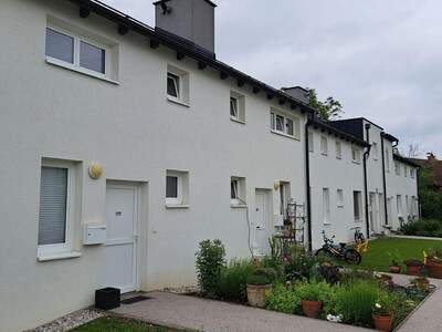 Wohnung mit Balkon mieten in 2625 Schwarzau