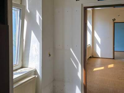 Altbauwohnung mit Balkon kaufen in 1200 Wien (Bild 5)