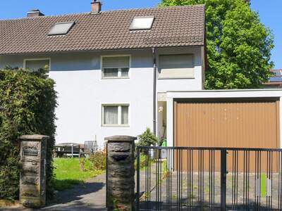Einfamilienhaus kaufen in 80939 München