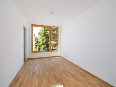 Wohnung mit Balkon kaufen in 1130 Wien (Bild 2)