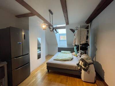 Altbauwohnung kaufen in 8020 Graz (Bild 3)