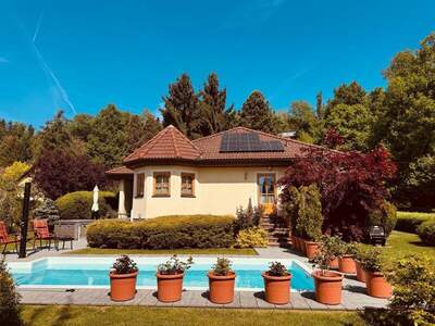 Bungalow kaufen in 4111 Walding