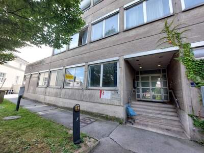 Büro / Praxis mieten in 2460 Bruck an der Leitha (Bild 2)