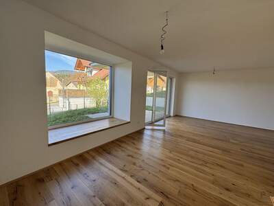 Haus mit Garten kaufen in 8044 Weinitzen (Bild 2)