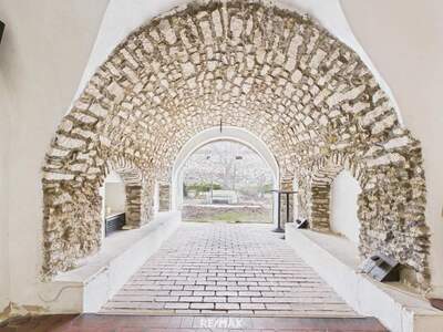 Gewerbeobjekt mieten in 7091 Breitenbrunn