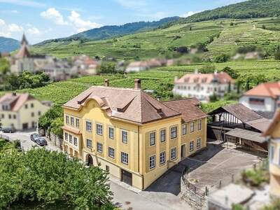 Mehrfamilienhaus kaufen in 3620 Spitz (Bild 1)