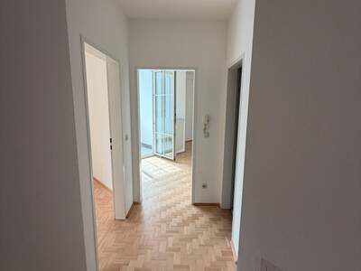 Wohnung mit Balkon mieten in 4910 Ried (Bild 4)