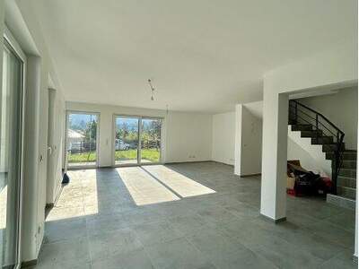 Mehrfamilienhaus mieten in 3434 Wilfersdorf (Bild 2)