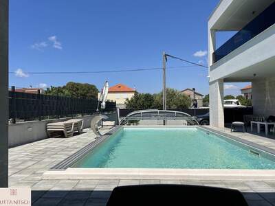 Haus kaufen in 23206 Sukošan (Bild 4)