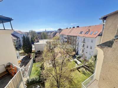 Altbauwohnung mit Balkon mieten in 8010 Graz (Bild 1)