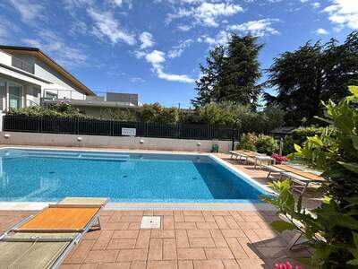 Wohnung kaufen in 37017 Lazise (Bild 2)