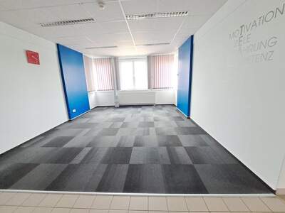 Gewerbeobjekt mieten in 3105 St.Pölten (Bild 2)